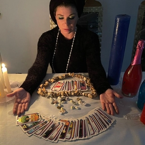 Cartomante do Amor Janaína